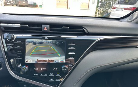 Toyota Camry, 2019 год, 2 350 000 рублей, 12 фотография