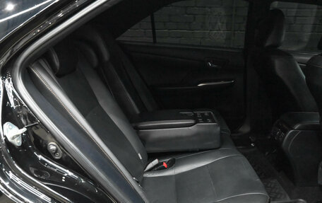 Toyota Camry, 2016 год, 2 250 000 рублей, 11 фотография