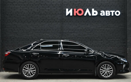 Toyota Camry, 2016 год, 2 250 000 рублей, 9 фотография