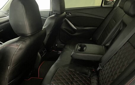 Mazda 6, 2017 год, 2 049 000 рублей, 14 фотография