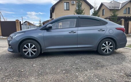 Hyundai Solaris II рестайлинг, 2017 год, 1 320 000 рублей, 4 фотография