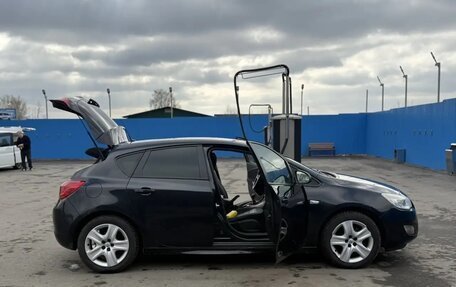 Opel Astra J, 2011 год, 520 000 рублей, 4 фотография