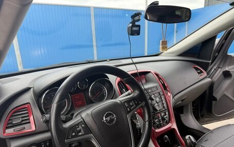 Opel Astra J, 2011 год, 520 000 рублей, 10 фотография