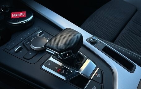 Audi A4, 2019 год, 3 290 000 рублей, 14 фотография