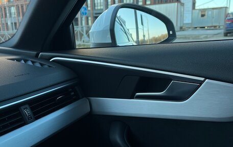 Audi A4, 2019 год, 3 290 000 рублей, 20 фотография