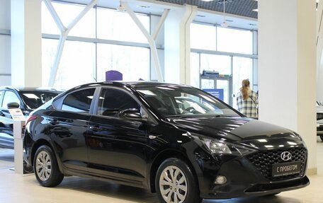 Hyundai Solaris II рестайлинг, 2020 год, 1 380 000 рублей, 3 фотография