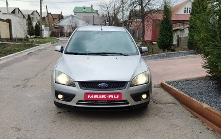 Ford Focus II рестайлинг, 2005 год, 460 000 рублей, 1 фотография