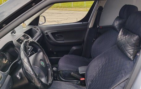 Skoda Roomster, 2008 год, 500 000 рублей, 10 фотография