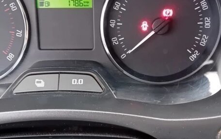 Skoda Fabia II, 2012 год, 680 000 рублей, 7 фотография