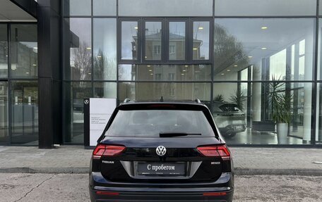 Volkswagen Tiguan II, 2018 год, 2 890 000 рублей, 6 фотография