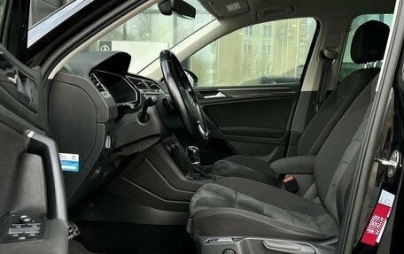 Volkswagen Tiguan II, 2018 год, 2 890 000 рублей, 14 фотография