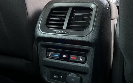 Volkswagen Tiguan II, 2018 год, 2 890 000 рублей, 32 фотография