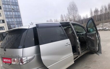 Toyota Estima III рестайлинг -2, 2002 год, 650 000 рублей, 10 фотография