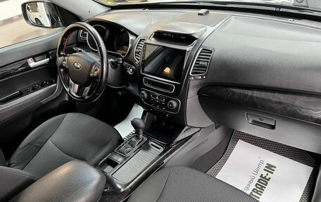 KIA Sorento II рестайлинг, 2017 год, 1 995 000 рублей, 14 фотография