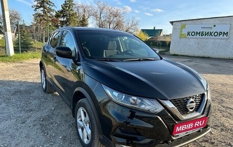 Nissan Qashqai, 2020 год, 2 100 000 рублей, 1 фотография