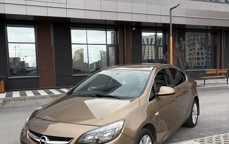 Opel Astra J, 2014 год, 1 070 000 рублей, 1 фотография