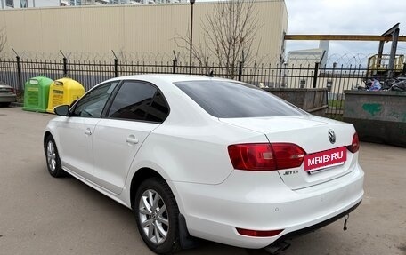 Volkswagen Jetta VI, 2012 год, 800 000 рублей, 6 фотография