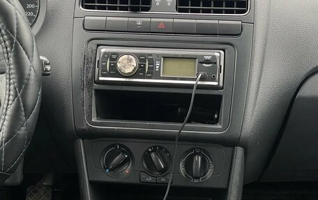 Volkswagen Polo VI (EU Market), 2014 год, 720 000 рублей, 8 фотография