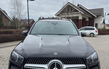 Mercedes-Benz GLE, 2022 год, 13 980 000 рублей, 2 фотография