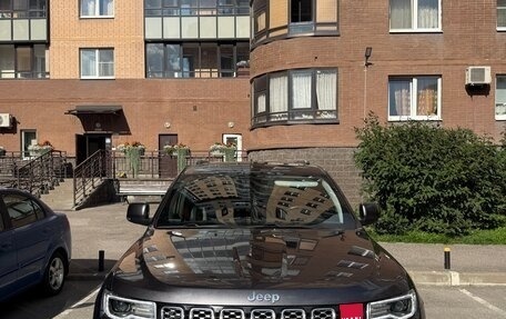 Jeep Grand Cherokee, 2018 год, 4 799 000 рублей, 1 фотография