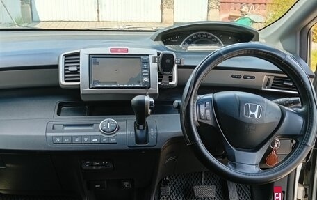 Honda Freed I, 2011 год, 950 000 рублей, 7 фотография