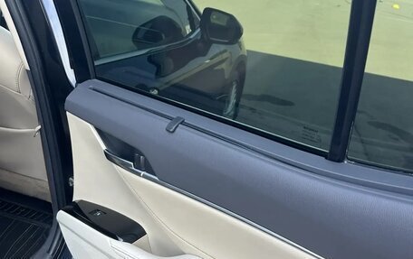 Toyota Camry, 2019 год, 3 200 000 рублей, 9 фотография