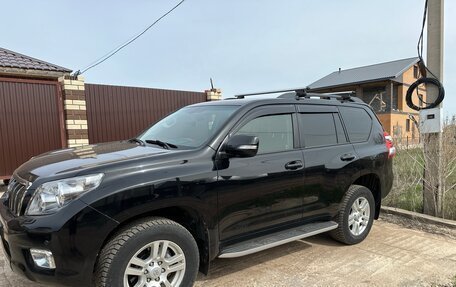 Toyota Land Cruiser Prado 150 рестайлинг 2, 2012 год, 3 100 000 рублей, 2 фотография