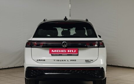 Volkswagen Tiguan, 2026 год, 5 200 000 рублей, 8 фотография