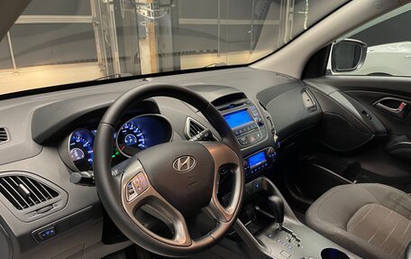 Hyundai ix35 I рестайлинг, 2013 год, 1 150 000 рублей, 10 фотография