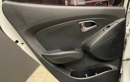 Hyundai ix35 I рестайлинг, 2013 год, 1 150 000 рублей, 17 фотография