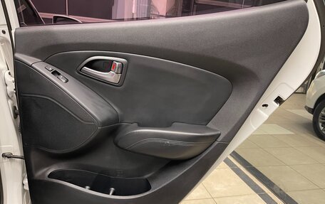 Hyundai ix35 I рестайлинг, 2013 год, 1 150 000 рублей, 20 фотография