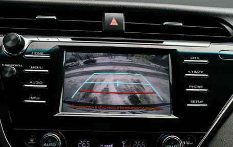 Toyota Camry, 2019 год, 2 299 000 рублей, 10 фотография