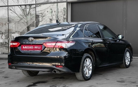 Toyota Camry, 2019 год, 2 299 000 рублей, 4 фотография