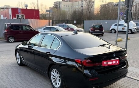 BMW 5 серия, 2021 год, 2 950 000 рублей, 7 фотография