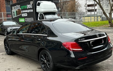 Mercedes-Benz E-Класс, 2019 год, 3 150 000 рублей, 3 фотография