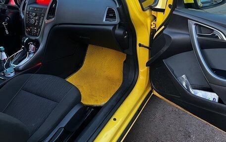 Opel Astra J, 2012 год, 700 000 рублей, 24 фотография