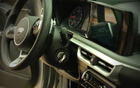 KIA K5, 2020 год, 2 550 000 рублей, 15 фотография