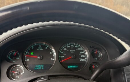 Chevrolet Tahoe III, 2008 год, 1 850 000 рублей, 10 фотография