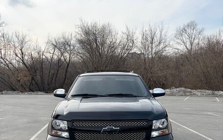 Chevrolet Tahoe III, 2008 год, 1 850 000 рублей, 2 фотография