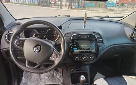 Renault Kaptur I рестайлинг, 2017 год, 1 340 000 рублей, 4 фотография