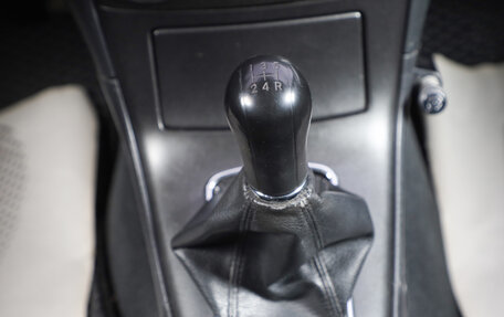 Toyota Avensis III рестайлинг, 2005 год, 699 000 рублей, 14 фотография