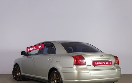 Toyota Avensis III рестайлинг, 2005 год, 699 000 рублей, 5 фотография