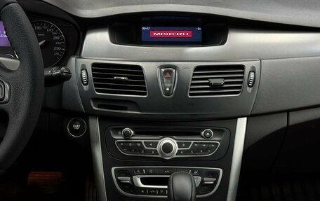 Renault Latitude I, 2010 год, 649 888 рублей, 12 фотография