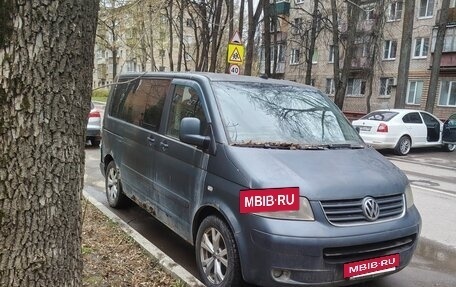 Volkswagen Multivan T5, 2004 год, 650 000 рублей, 3 фотография