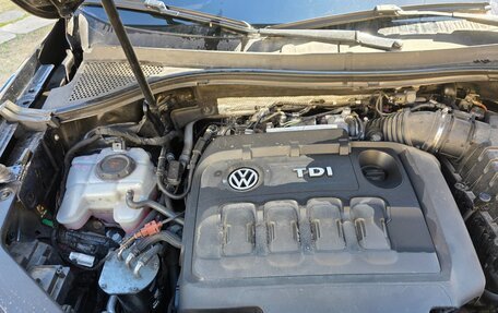 Volkswagen Tiguan II, 2019 год, 3 000 000 рублей, 25 фотография