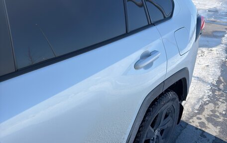 Toyota RAV4, 2020 год, 3 650 000 рублей, 4 фотография