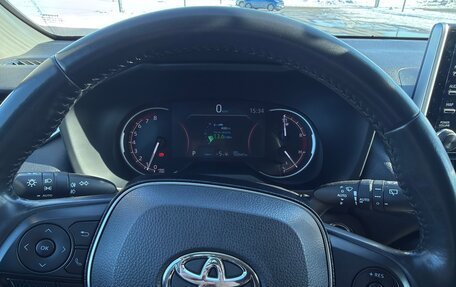 Toyota RAV4, 2020 год, 3 650 000 рублей, 8 фотография