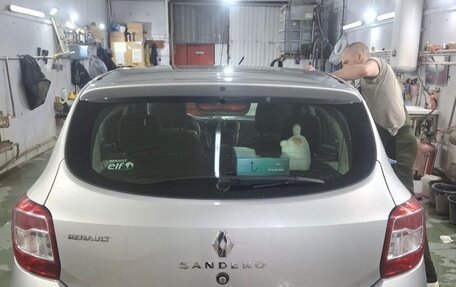 Renault Sandero II рестайлинг, 2019 год, 980 000 рублей, 5 фотография
