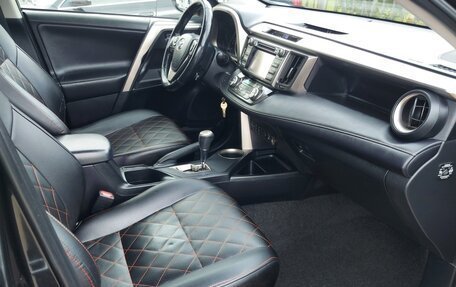 Toyota RAV4, 2013 год, 1 750 000 рублей, 9 фотография