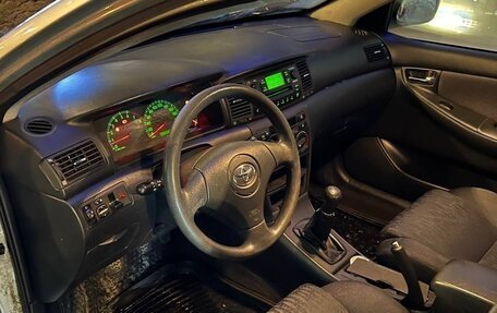 Toyota Corolla, 2003 год, 300 000 рублей, 6 фотография